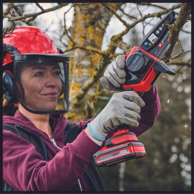 Řetězová pila Einhell GE-PS 18/15 Li BL-Solo (bez baterie) 4600040 Řetězová pila Einhell GE-PS 18/15 Li BL-Solo (bez baterie) 4600040
