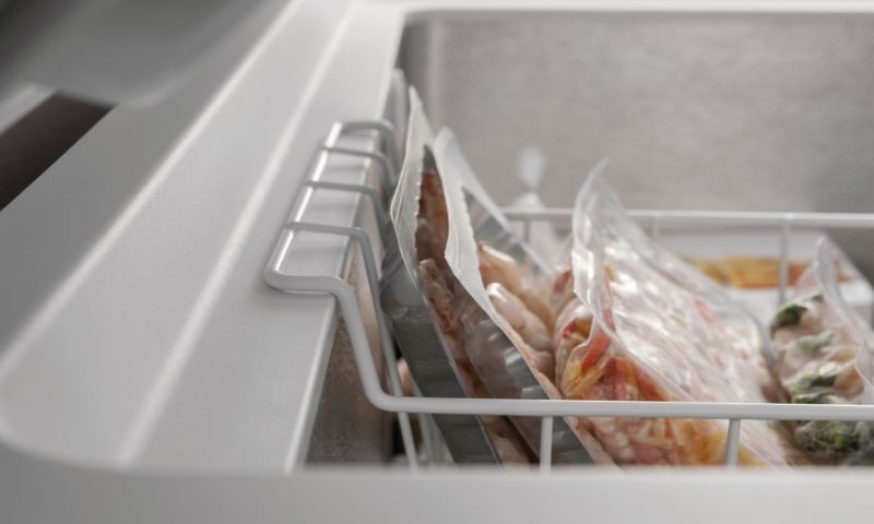 Mraznička Whirlpool WHS 2121 bílá Mraznička Whirlpool WHS 2121 bílá