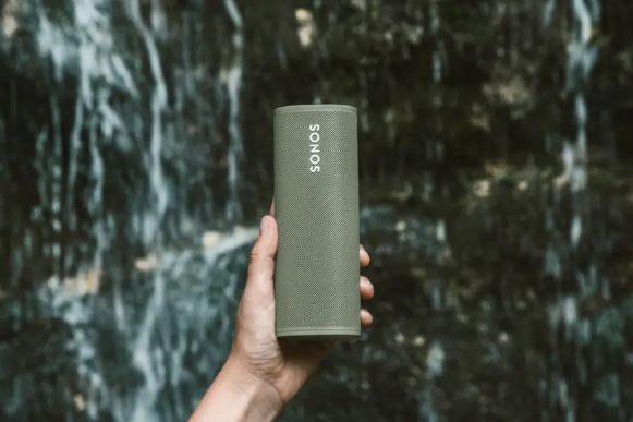 Přenosný reproduktor SONOS Roam černý