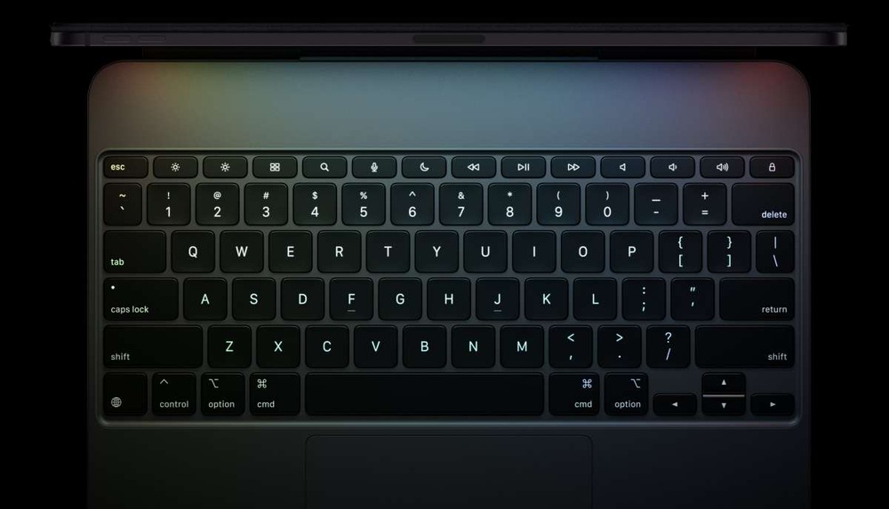 Dotykový tablet Apple iPad Pro 11" M5 Wi‑Fi 256 GB standardní sklo - stříbrný