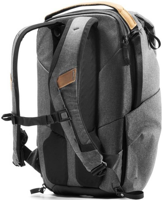 Batoh Peak Design Everyday Backpack 20L (v2) šedý Batoh Peak Design Everyday Backpack 20L (v2) šedý