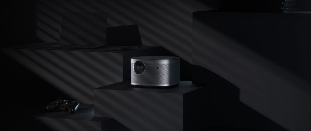 Projektor Xgimi Horizon stříbrný