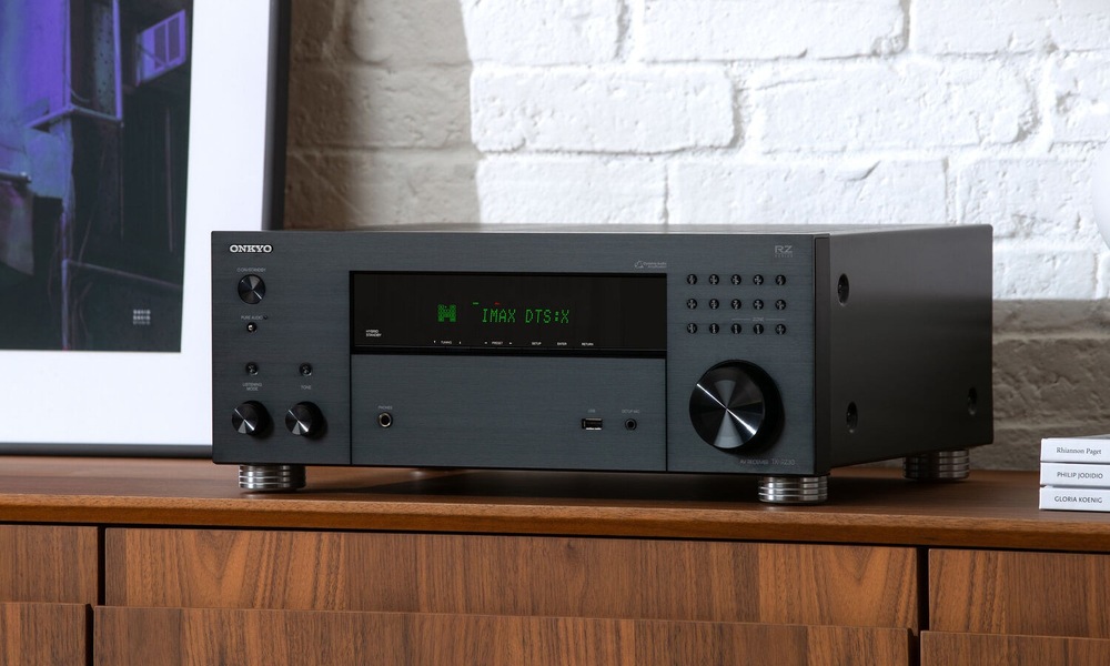 AV Receiver Onkyo TX-RZ30 je výkonným základem domácího kina