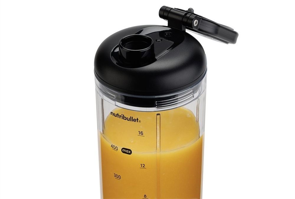 Uzavírací výčko přenosné nádoby stolního mixéru Nutribullet Flex NBP013GM