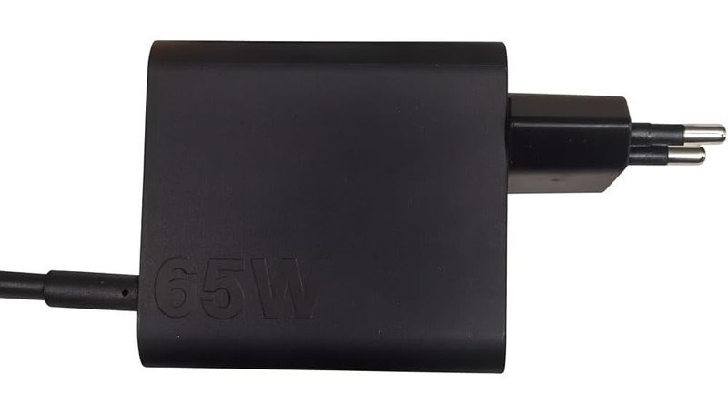 Napájecí adaptér MSI s výkonem 65 W, síťové napájení