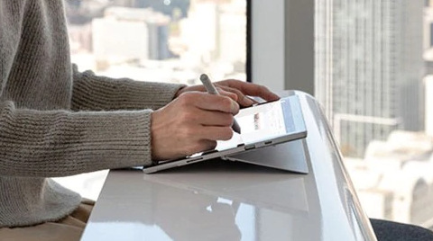 Notebook Microsoft Surface Pro 7 stříbrný