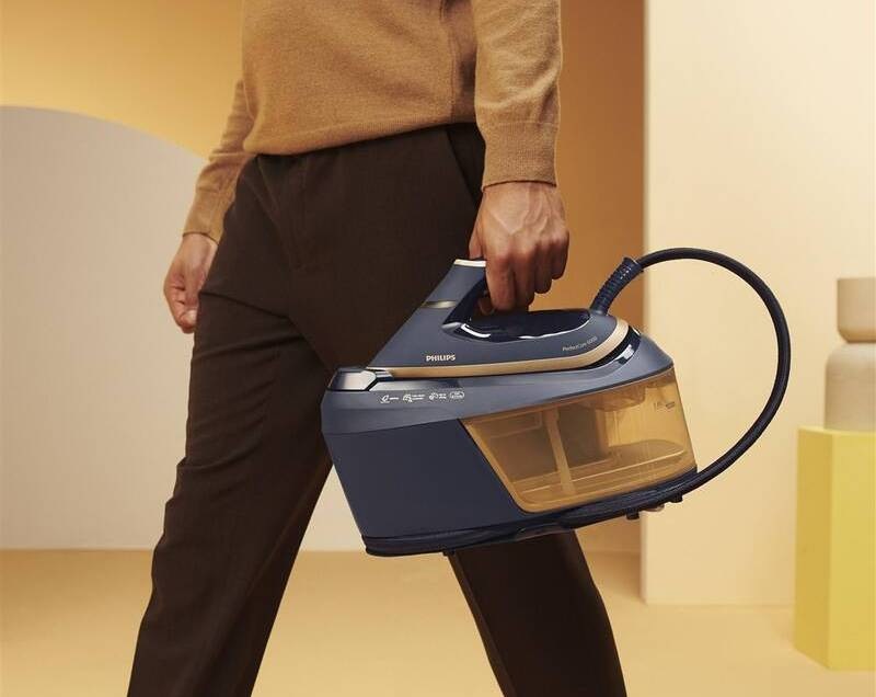 Žehlicí systém Philips PSG6066/20 černý/zlatý https://www.kasa.cz/services/TsPreviewProduct/?match=PHIPSG606620