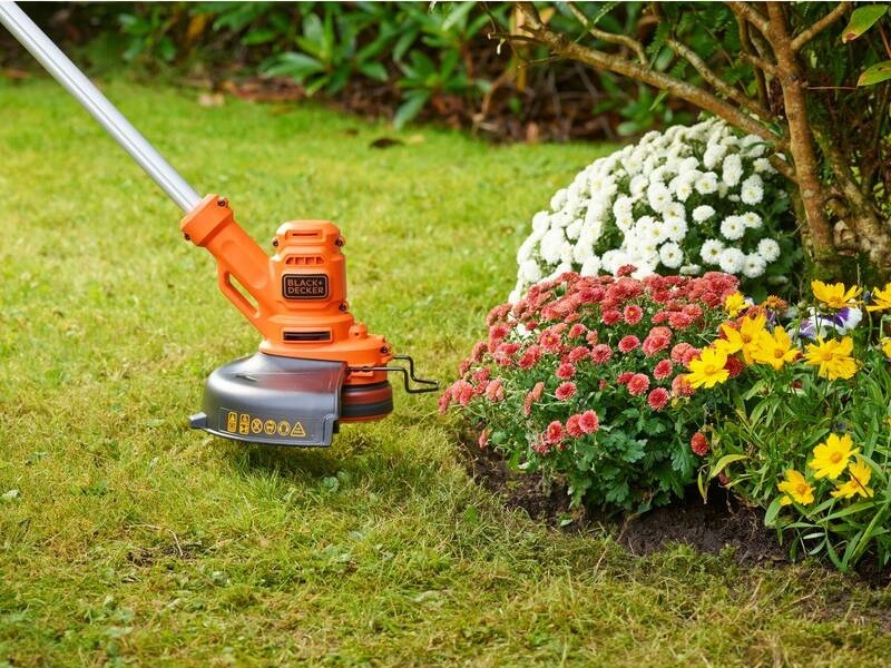 Strunová sekačka Black-Decker BESTA525-QS Strunová sekačka Black-Decker BESTA525-QS