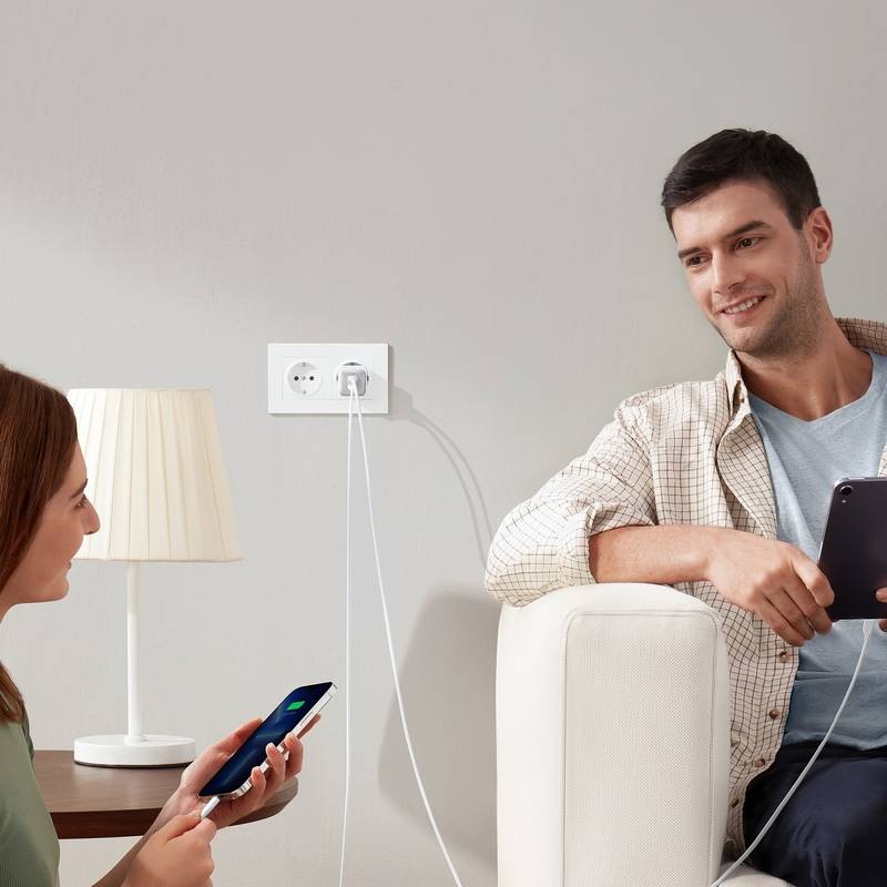 Nabíječka do sítě Anker PowerPort III 40W, 2x USB-C bílá