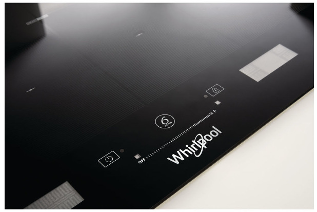 Indukční varná deska Whirlpool W Collection SMP 658C/BT/IXL černá