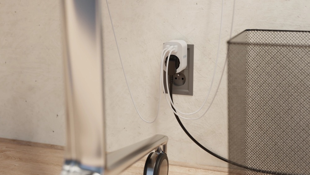 TESLA Smart Plug SP300 3 USB