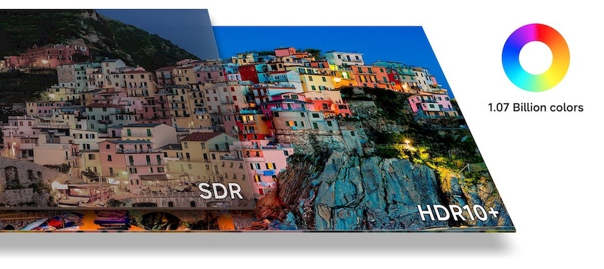 Monitor nabízí široké 99 % barevné pokrytí DCI-P3 a podporuje standard VESA DisplayHDR 600,