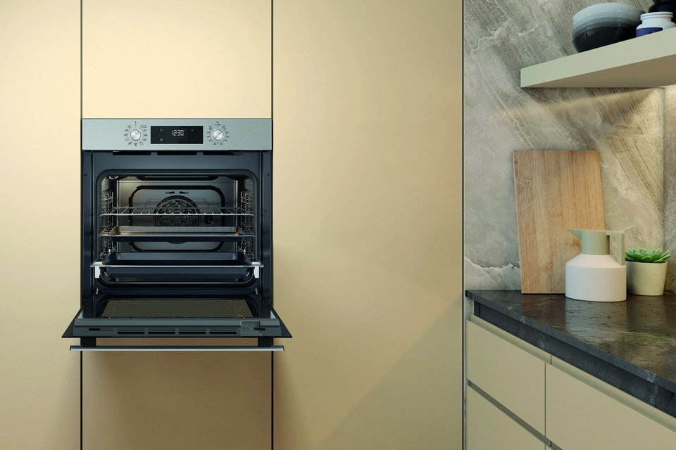 Trouba Whirlpool New Actual OMR58HU1X černá/nerez Horkovzdušná vestavná trouba Whirlpool OMR58HU1X, nerez