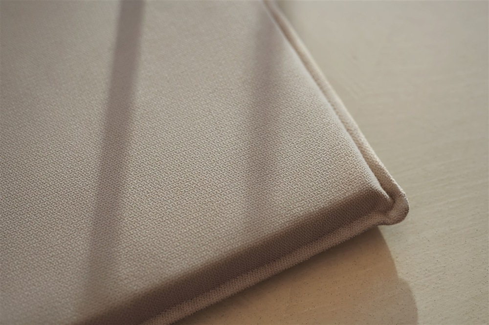 Vyhřívací sedák Duux DXLV50 Mellow 40 x 40 cm šedý Detailní pohled na texturu vyhřívacího sedáku Duux DXLV50 Mellow 40 × 40 cm
