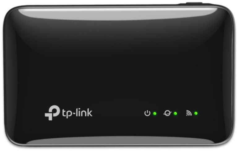 Mobilní Wi-Fi router TP-Link M7005 4G LTE s LED kontrolkami, černé provedení