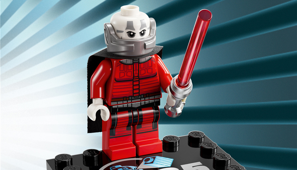 Stavebnice LEGO® Star Wars™ 75379 R2-D2™ R2-D2 nabízí otáčivou hlavu, třetí nohu, odnímatelný periskop a nástroje pro vlastní vesmírná dobrodružství.