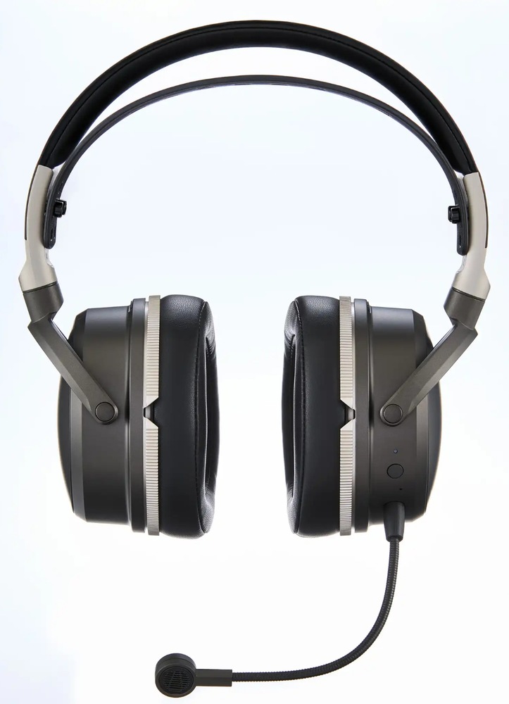 Headset Audeze Maxwell 2 ANC - Xbox černý Headset Audeze Maxwell 2 ANC v produktovém záběru zepředu na světlém pozadí s připojeným odnímatelným mikrofonem