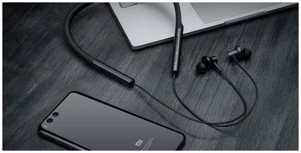 Sluchátka Xiaomi Mi Bluetooth Neckband černá