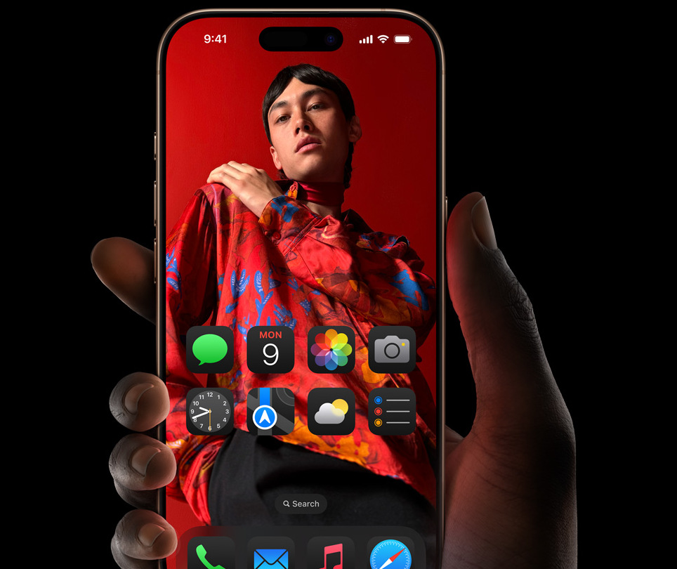 Mobilní telefon Apple iPhone 16 Pro 256 GB černý titan