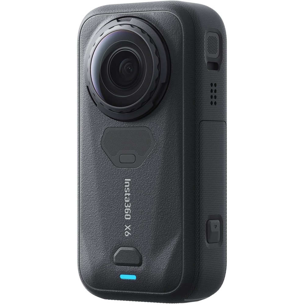 Outdoorová kamera Insta360 X6 Bundle, pohled na přední stranu