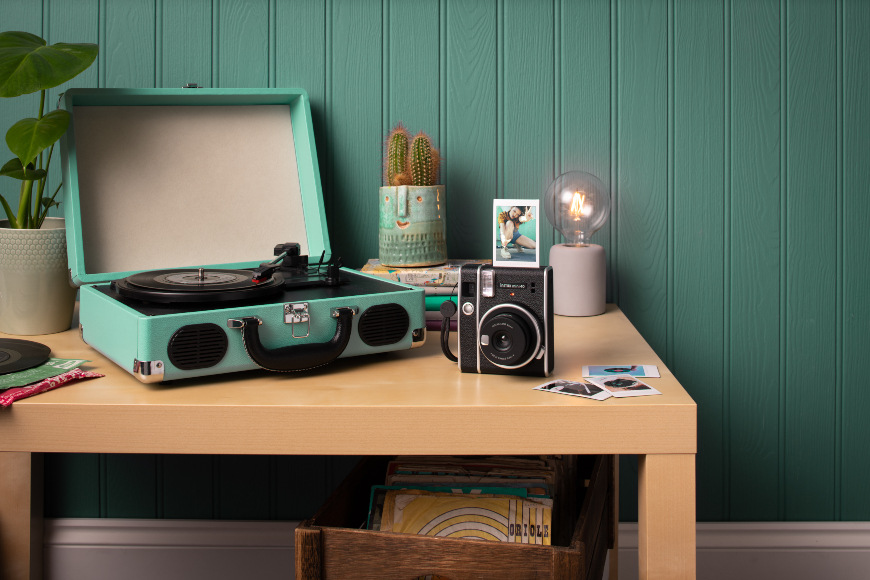 Instantní fotoaparát Fujifilm Instax mini 40 černý Fujifilm Instax mini 40, černá