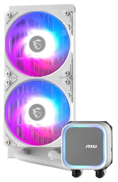 Na obrázku je bílý vodní chladič MSI MAG Coreliquid A13 240 White. Tvoří ho úzký radiátor se dvěma velkými RGB ventilátory nad sebou a malá hranatá pumpa s podsvíceným rámečkem a logem MSI. Z radiátoru do pumpy vedou bílé opletené hadice. Celek působí čistě, moderně a herně.