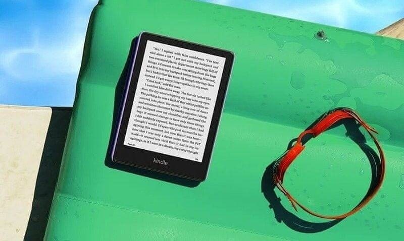 Čtečka e-knih Amazon Kindle Paperwhite 5 2021 16 GB - s reklamou modrá Amazon Kindle Paperwhite 5 2021 s reklamou, 16 GB, modrá