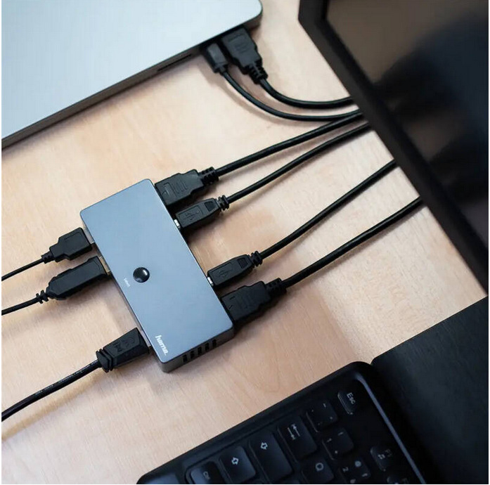 Hama KVM přepínač pro 2 PC na 1 monitor, 3xUSB, 1xHDMI (200135) šedý