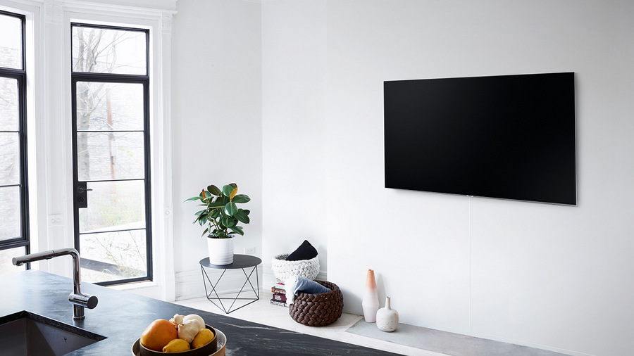 Televize Samsung QE55Q7F stříbrná
