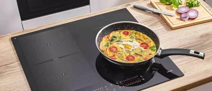 Indukční varná deska Mora VDIS 655 X černá Varná indukční deska Mora VDIS655X, černá, Praktická XXL varná zóna