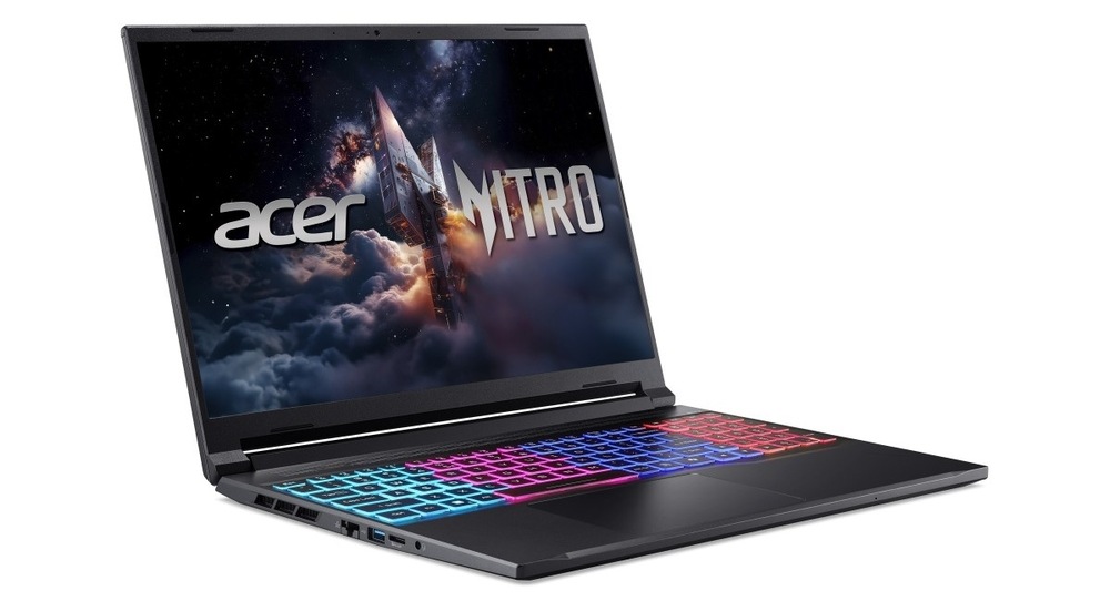 Notebook Acer Nitro V 16S (ANV16S-71-76ZB) černý Otevřený a zapnutý notebook Acer Nitro V 16S otočený doprava