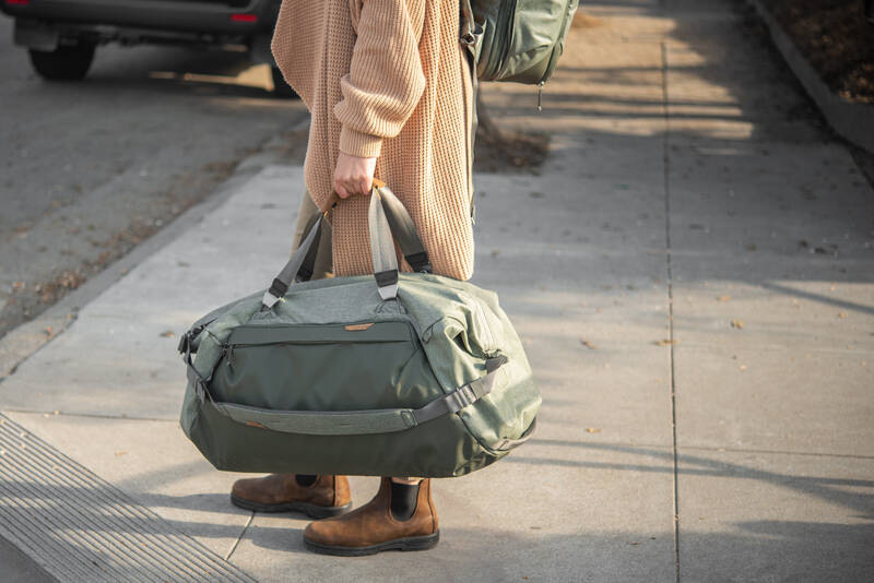 Taška cestovní Peak Design Travel Duffel 65L zelená