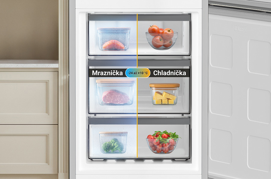 Chladnička dvoudveřová Whirlpool WHD2 6553 X5E, flexibilní zóna multizone, mraznička má nastavitelnou teplotu, v levé části zmražené maso a brokolice, v pravé části chlazená rajčata, , jablka a sýr 