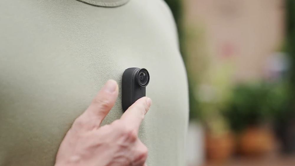 QuickCapture, gesta a hlasové ovládání umožní natáčet pohodlně i s volnýma rukama.