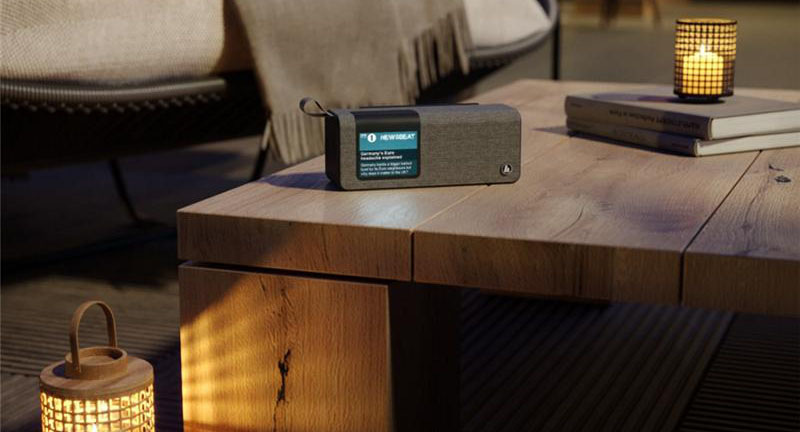 Radiopřijímač s DAB+ Hama DR200BT černý Radiopřijímač s DAB+ Hama DR200BT černý