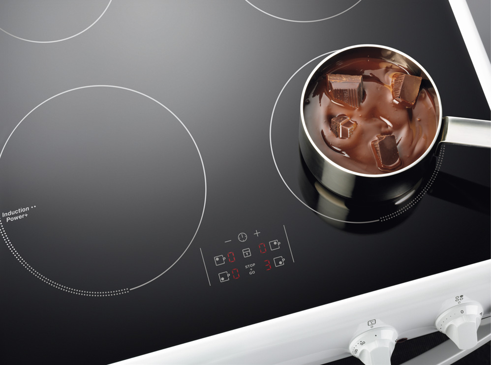 Indukční sporák Electrolux LKI564202W bílý Indukční sporák Electrolux LKI564202W bílý