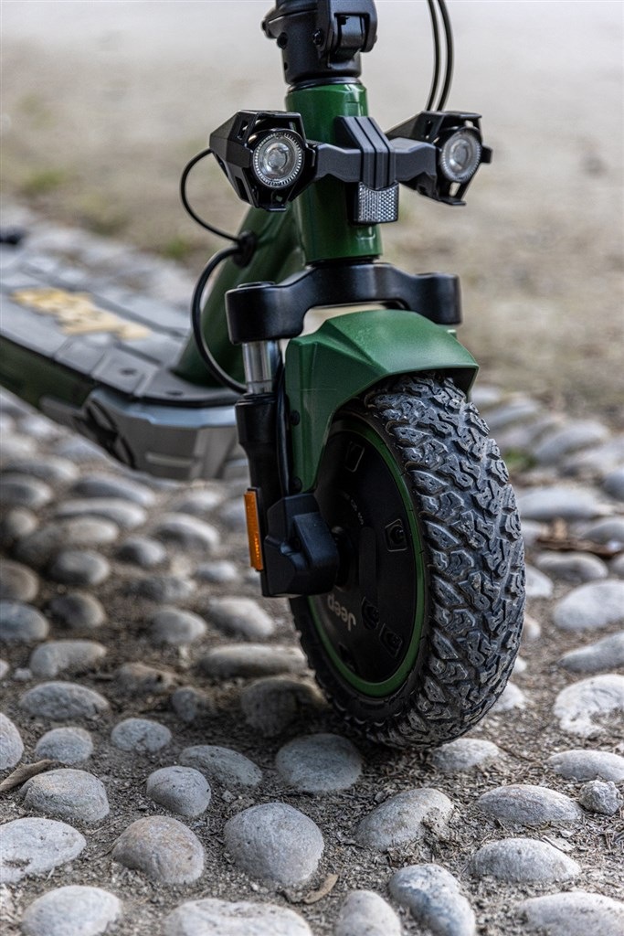 Elektrická koloběžka Jeep 2xe ADVENTURER TS zelená