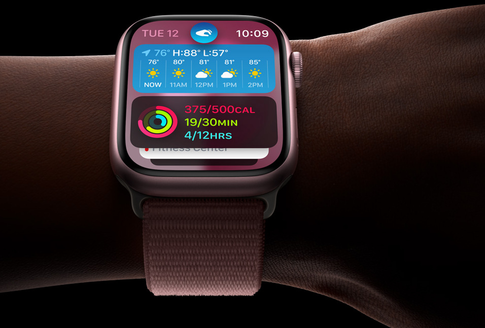 Chytré hodinky Apple Watch Series 9 GPS 41mm pouzdro z růžového hliníku - světle růžový provlékací sportovní řemínek Chytré hodinky Apple Watch Series 9 GPS 41mm pouzdro z růžového hliníku - světle růžový provlékací sportovní řemínek
