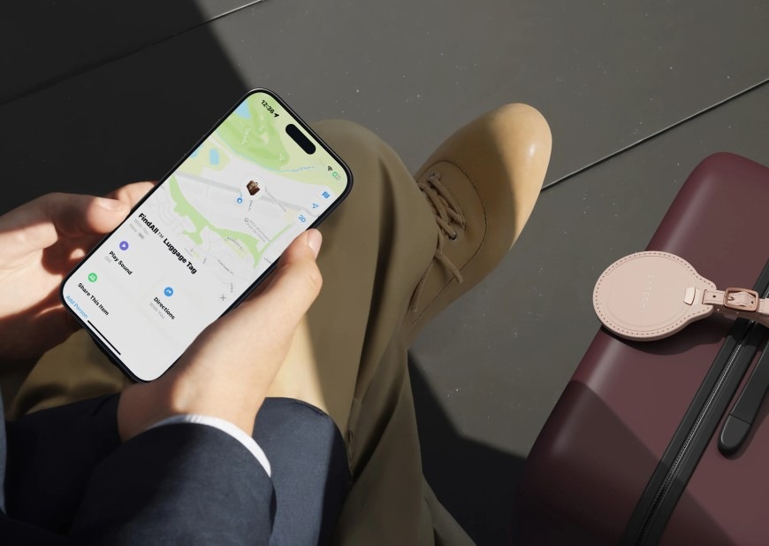 Lokátor Satechi FindAll štítek na zavazadlo růžový Lokátor Satechi FindAll štítek na zavazadlo ovládáte prostřednictvím Apple Find My
