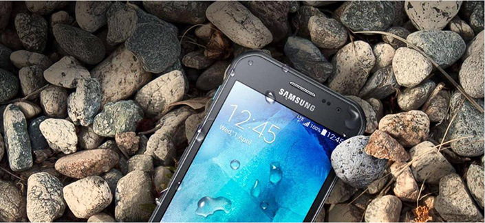Mobilní telefon Samsung Galaxy XCover 4 černý Mobilní telefon Samsung Galaxy XCover 4 černý