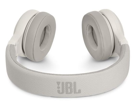 Sluchátka JBL E45BT bílá Sluchátka JBL E45BT bílá