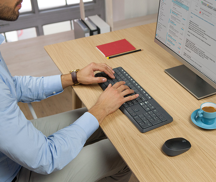Klávesnice s myší Logitech Wireless Combo MK235, CZ šedá Klávesnice s myší Logitech Wireless Combo MK235, CZ šedá