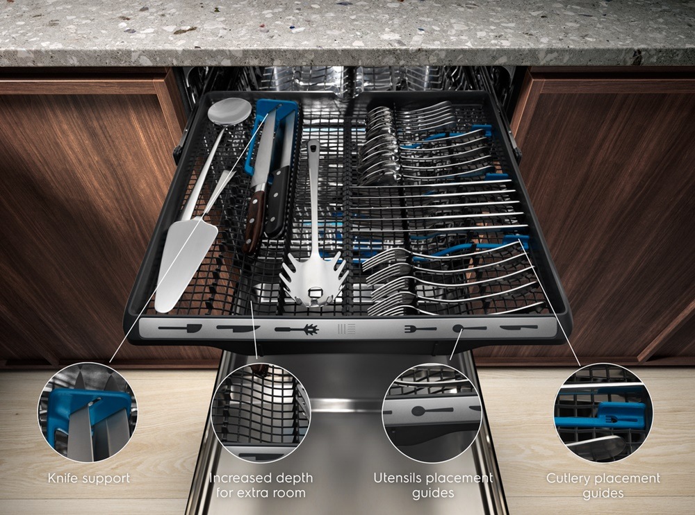 Myčka nádobí Electrolux EEM69410L