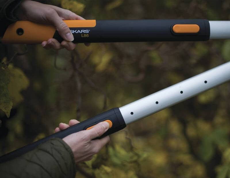 Nůžky na živý plot Fiskars SmartFit A000009012 teleskopické HS86 Nůžky na živý plot Fiskars SmartFit A000009012 teleskopické HS86