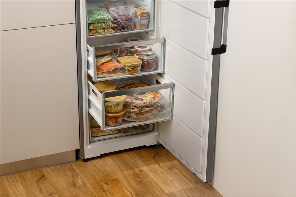 Mraznička Gorenje G600 FNC618C61X6WFE nerez Mraznička Gorenje FNC618C61X6WF nabízí hluboké šuplíky