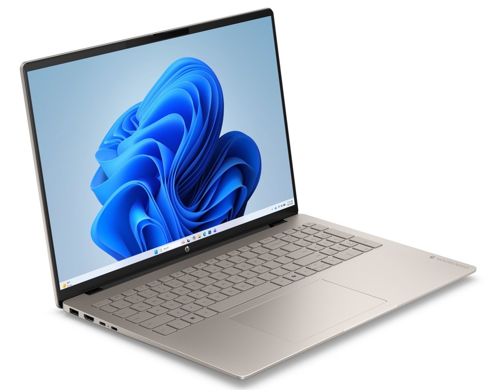 Otevřený a zapnutý notebook HP OmniBook 5 16-bn0000ncx otočený doprava