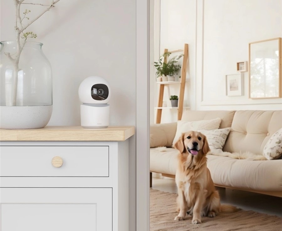 IP kamera Hama Smart Wi-Fi, Full HD, otáčení/naklápění bílá IP kamera Hama Smart Wi-Fi, Full HD, otáčení/naklápění bílá