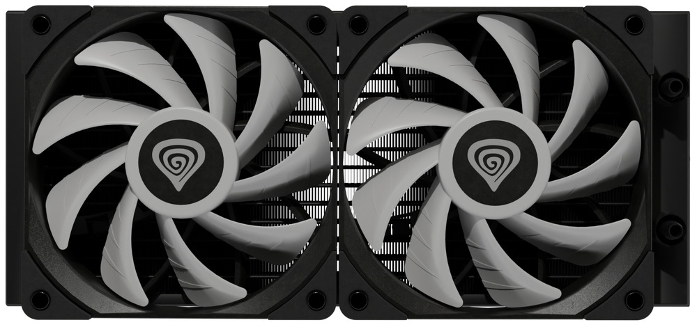 Vodní chladič Genesis HYDRIA 240 ARGB černý Na obrázku je čelní pohled na radiátor vodního chladiče Genesis Hydria 240 se dvěma velkými ventilátory vedle sebe. Ventilátory mají černý rám, světlé lopatky a uprostřed kulatý střed s logem Genesis. Za nimi je vidět tmavý radiátor s hustými lamelami. Celek působí robustně, technicky a čistě.