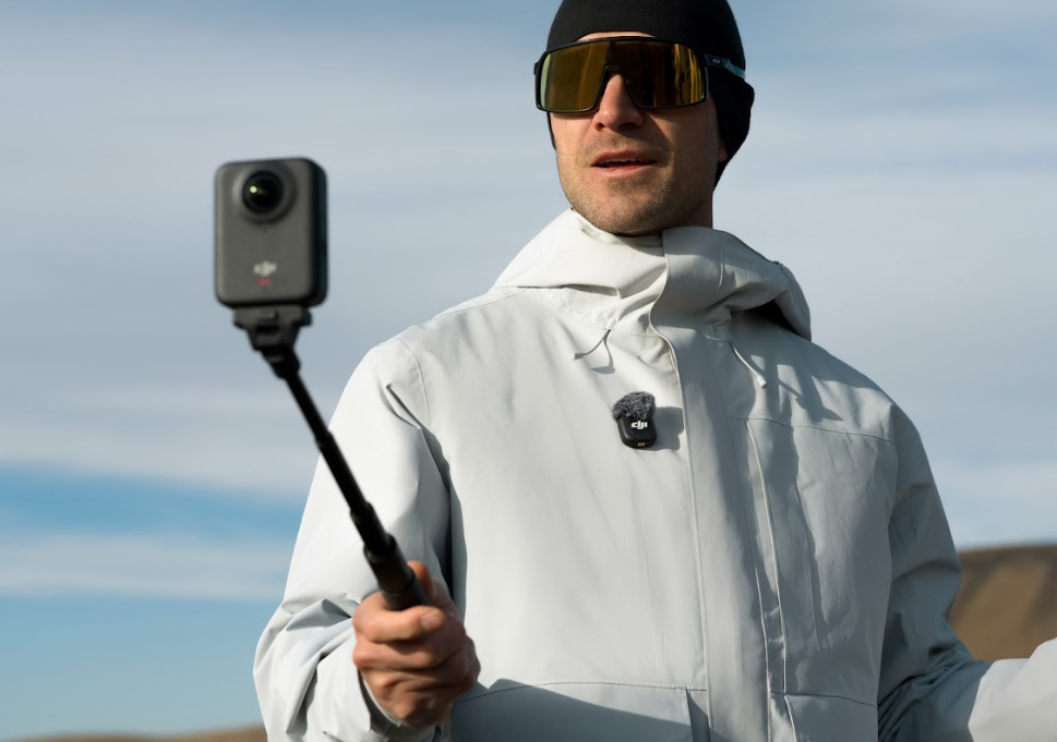 Outdoorová kamera DJI Osmo 360 Standard Combo šedý