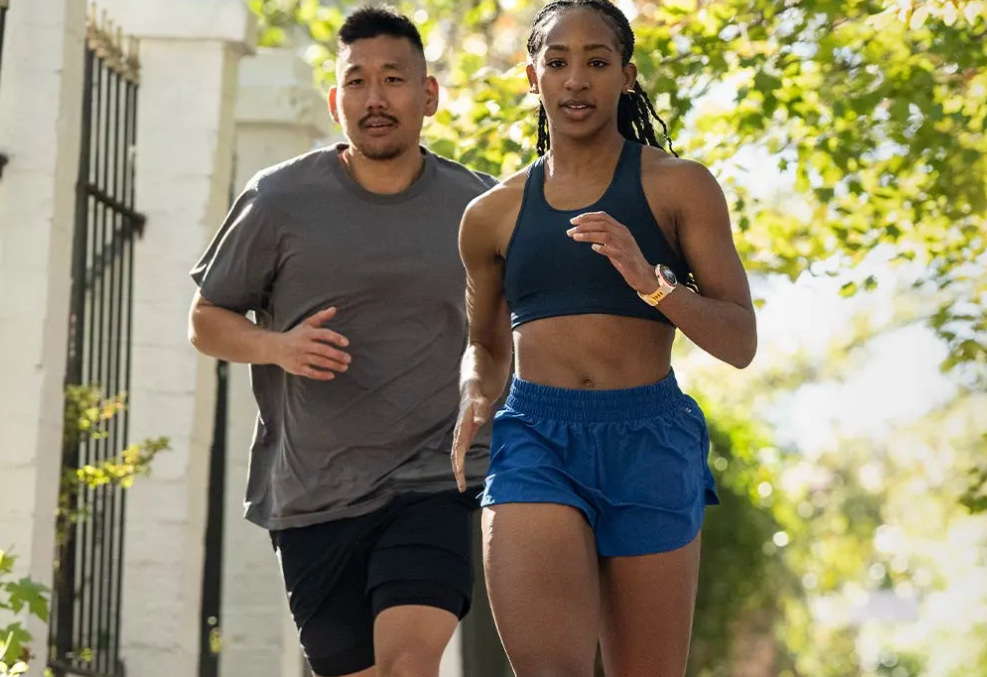 Garmin Forerunner 570 jsou dokonalým nástrojem pro ambiciózní sportovce